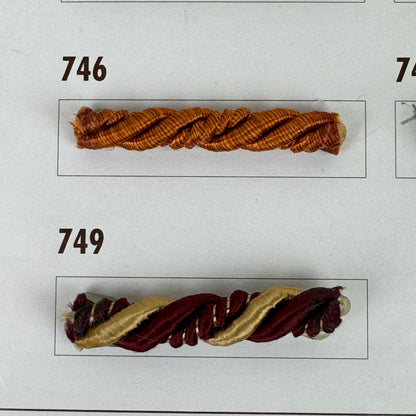 Zsinór (Monarchia Kollekció)