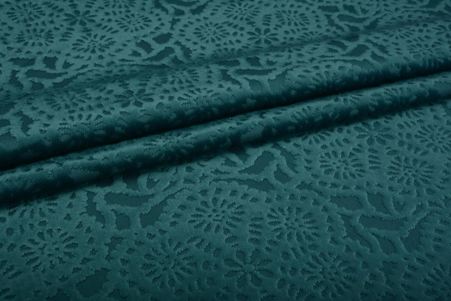 Cygnus bútorszövet